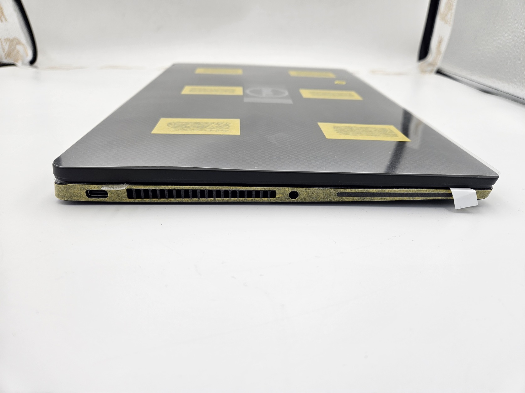 Dell Latitude 7430 felújított laptop – portok, bal oldal