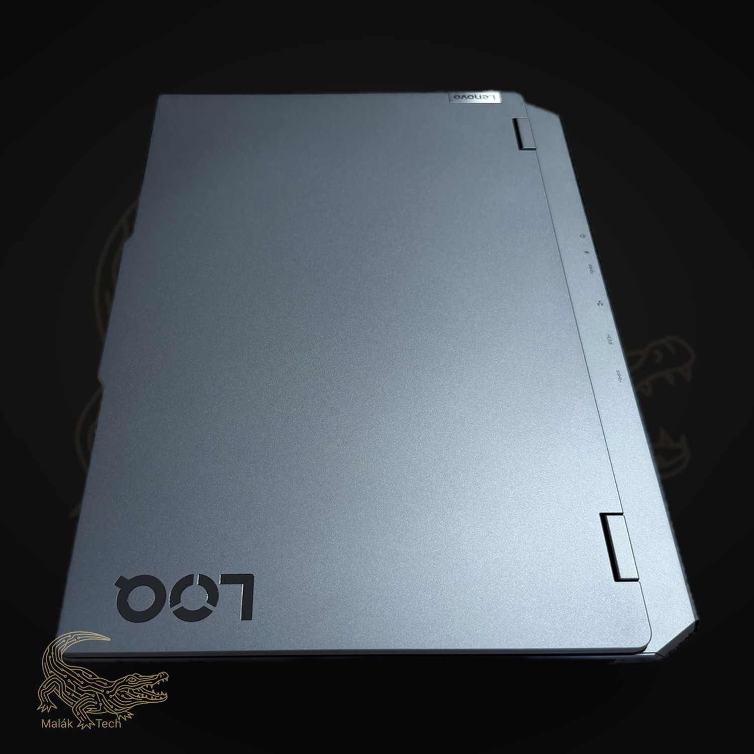Lenovo LOQ 15IRX10 i7 RTX 5060 gamer laptop – termékfotó 2
