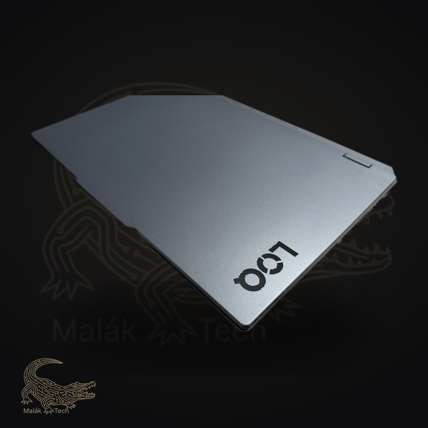 Lenovo LOQ 15IRX10 i7 RTX 5060 gamer laptop – termékfotó 4