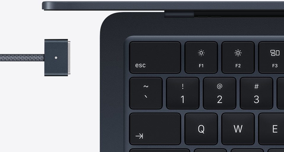 Apple MacBook Air 13" M5 (24GB/1TB) – Éjfekete | ÚJ