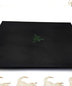 Razer Blade 16 bal oldali portok – USB4 Type-C, USB-A, jack