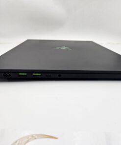 Razer Blade 16 magyar karakteres per-key RGB billentyűzet