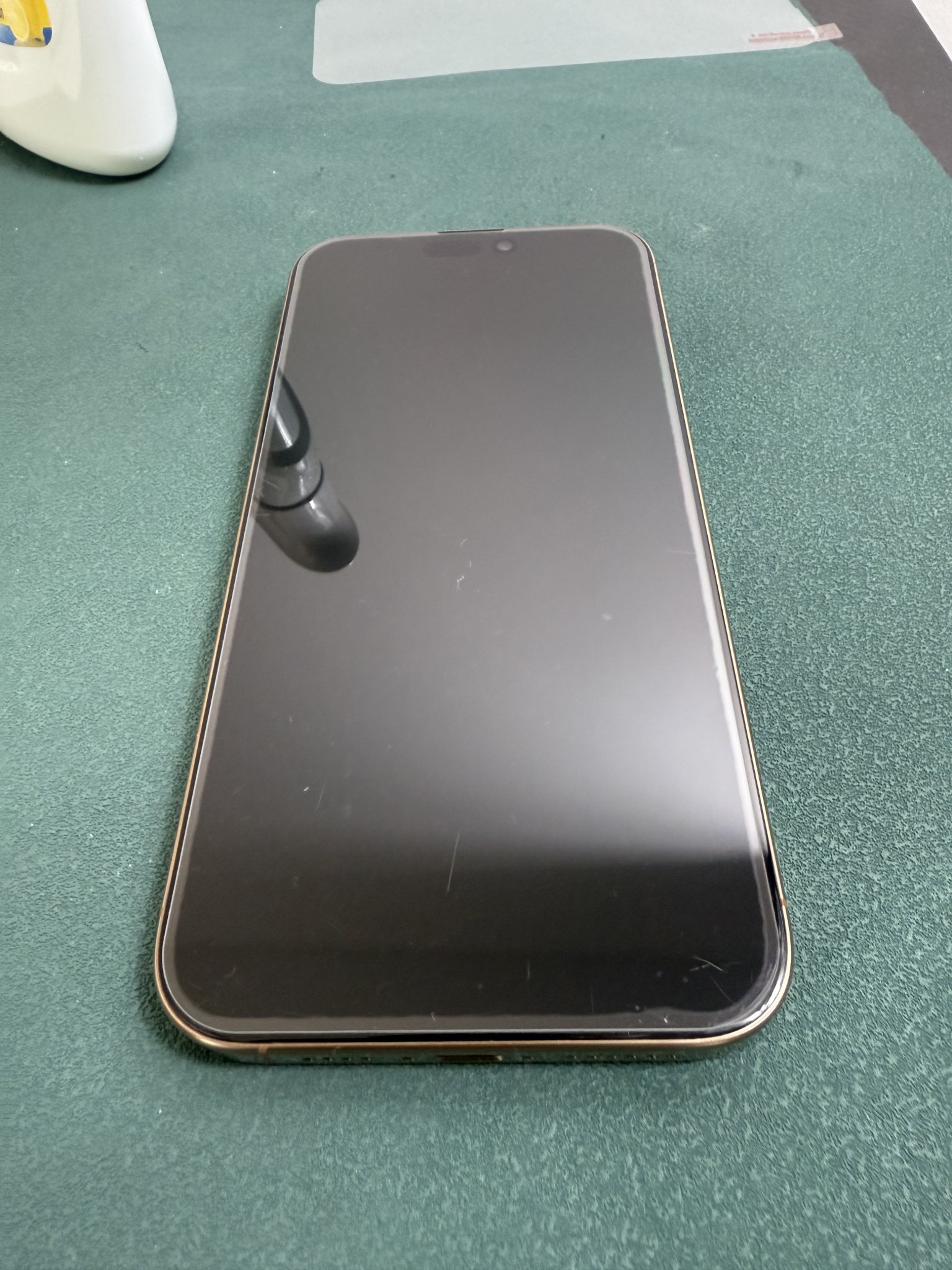 Apple iPhone 16 Pro Max (256GB) – Sivatagi titán | Grade A- - Image 13