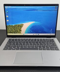 Dell Latitude 7430 2-in-1 felújított laptop nyitva, bekapcsolt 14 colos érintőkijelzővel
